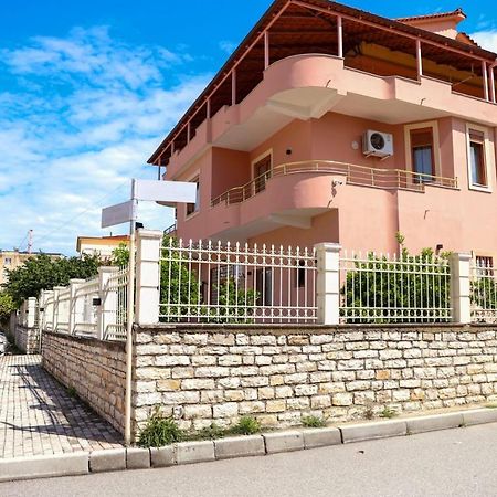 Hotel Vila Maledhi Berat Exterior foto