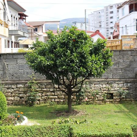 Hotel Vila Maledhi Berat Exterior foto