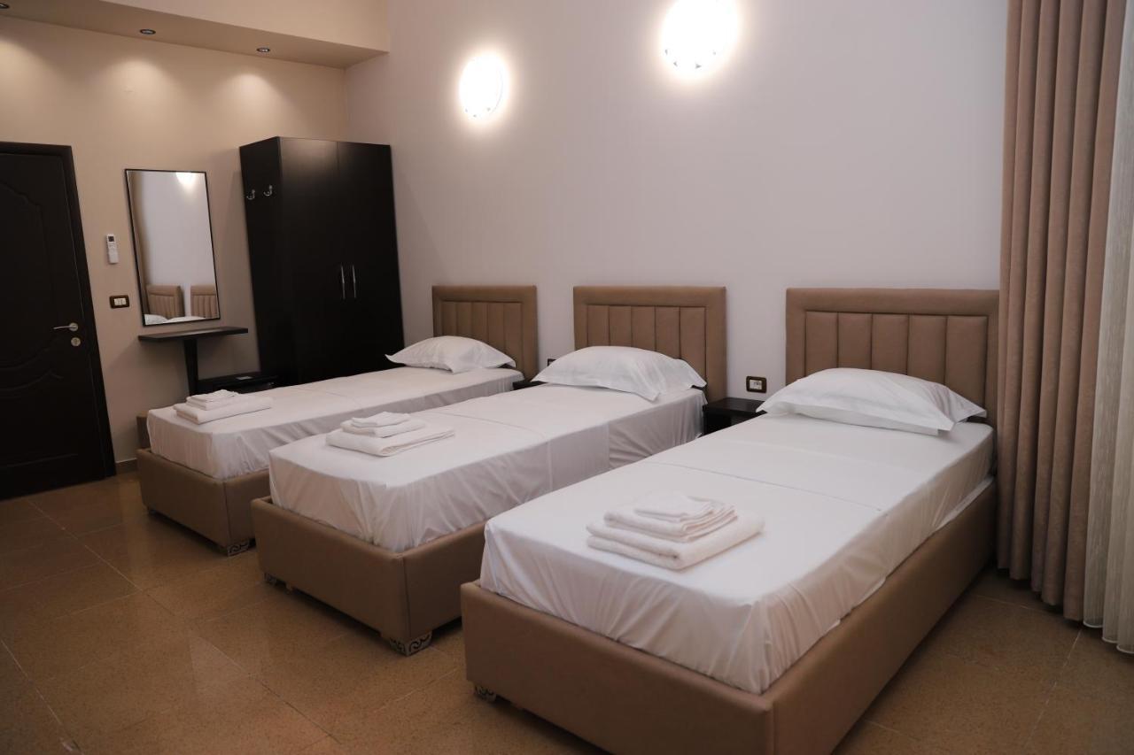 Hotel Vila Maledhi Berat Exterior foto